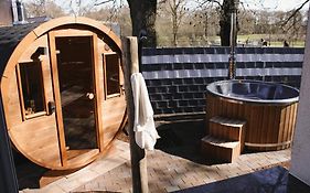 Marica‘s Meereszeiten Wellness